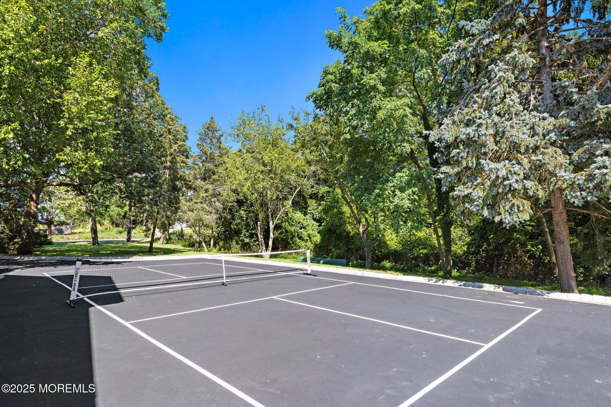 Exterior, Tennis Courts