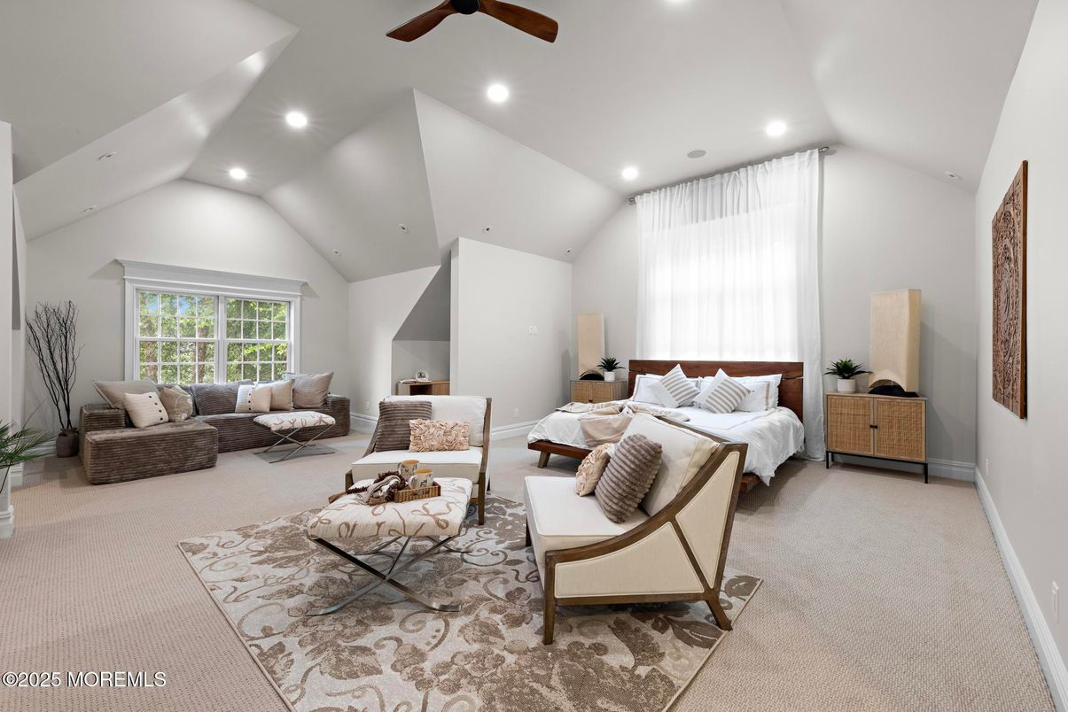 Bedroom, Interior, Living room, Recessed Lighting