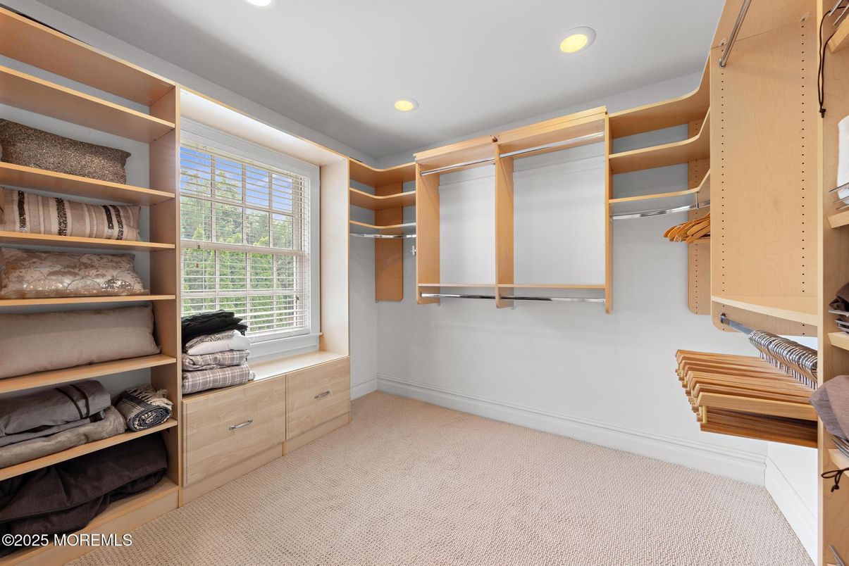 Interior, Recessed Lighting, Walk-in Closets