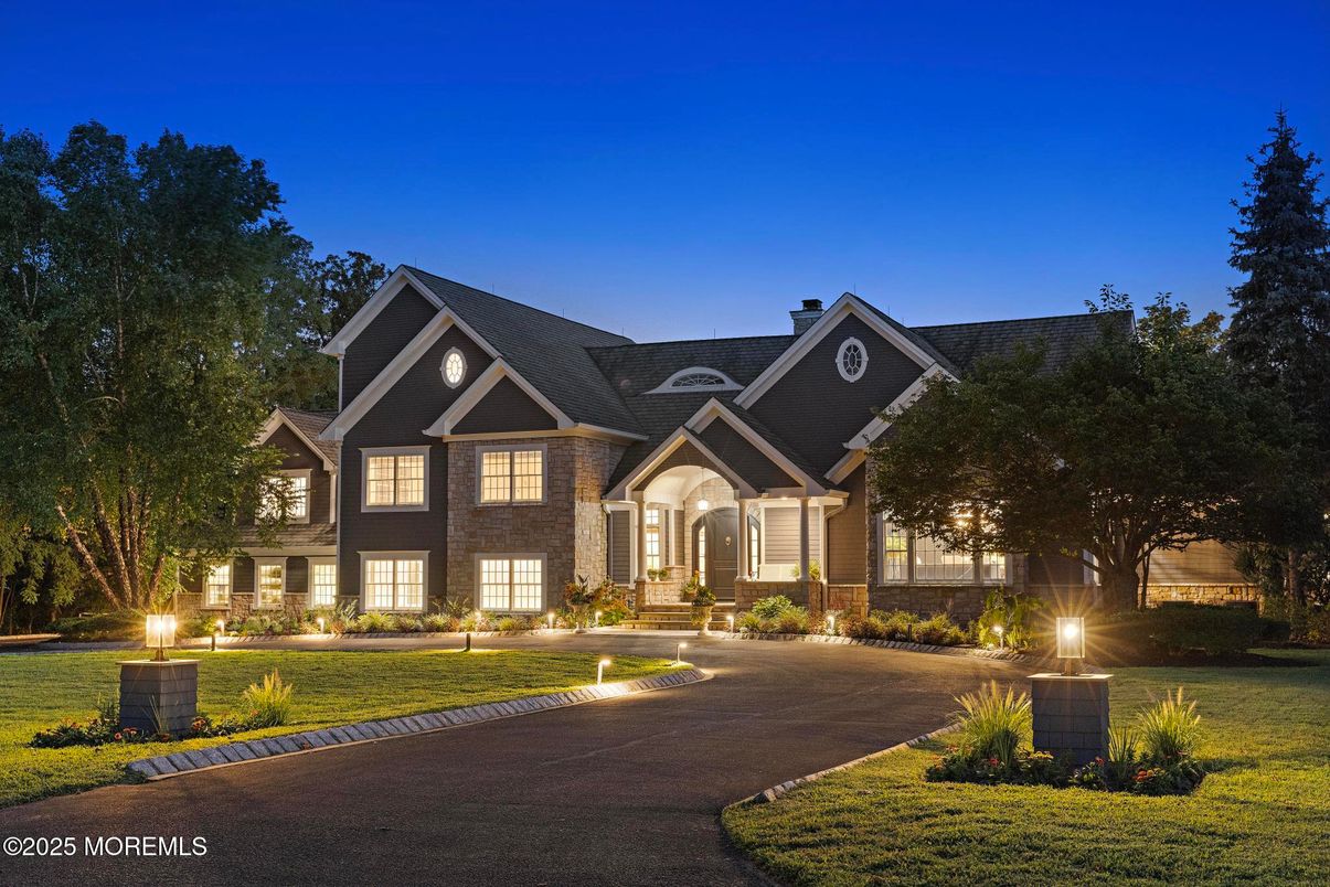 Backyard, Exterior, Facade, Brick Traditional