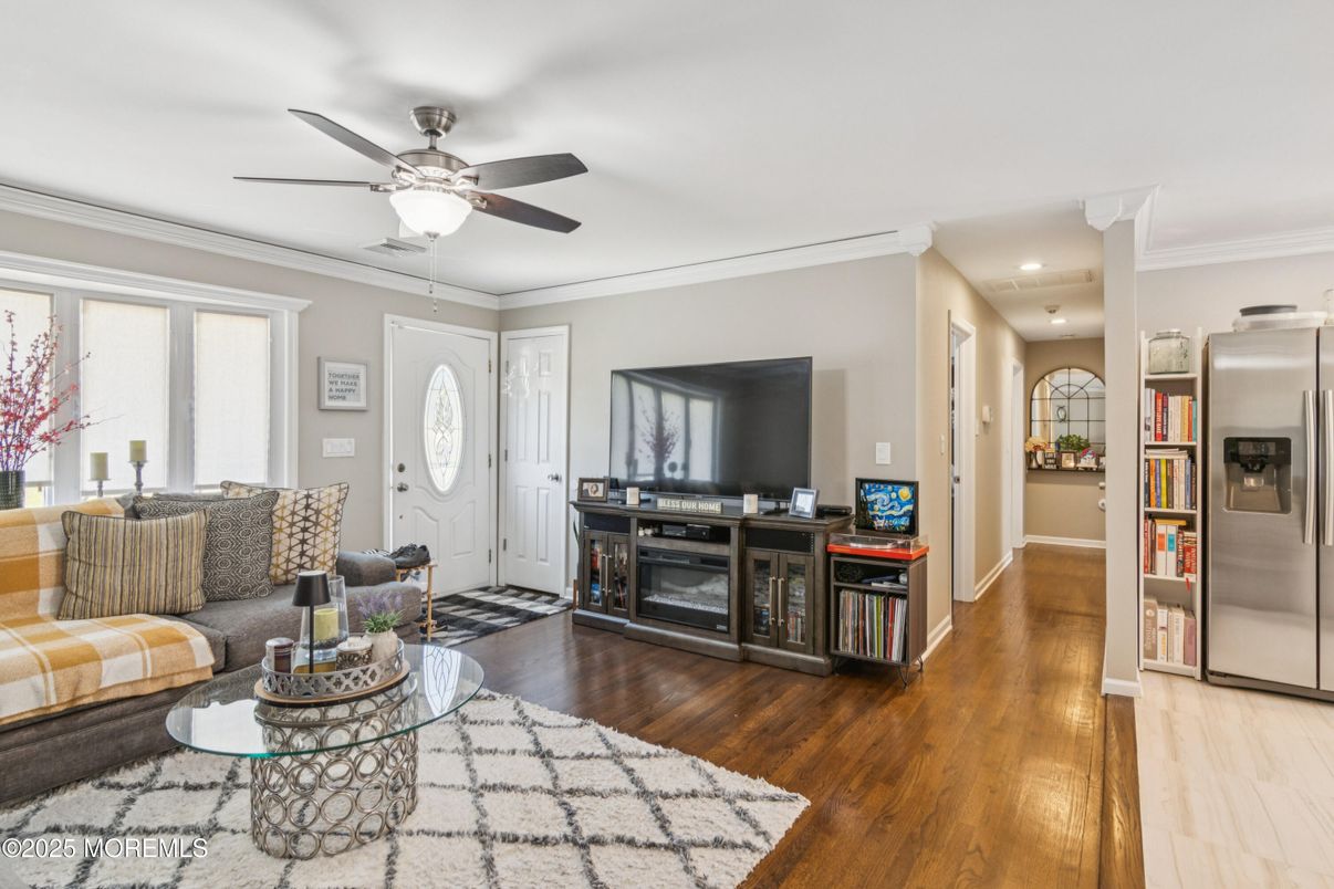 Interior, Kitchen, Living room, Recessed Lighting, Stainless Steel Appliances, Wood Texture Flooring