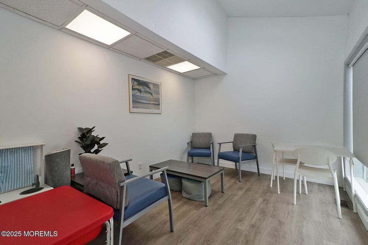 Dining room, Interior, Living room, Recessed Lighting