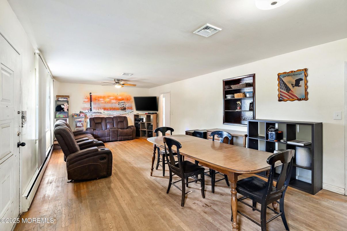 Dining room, Interior, Wood Texture Flooring