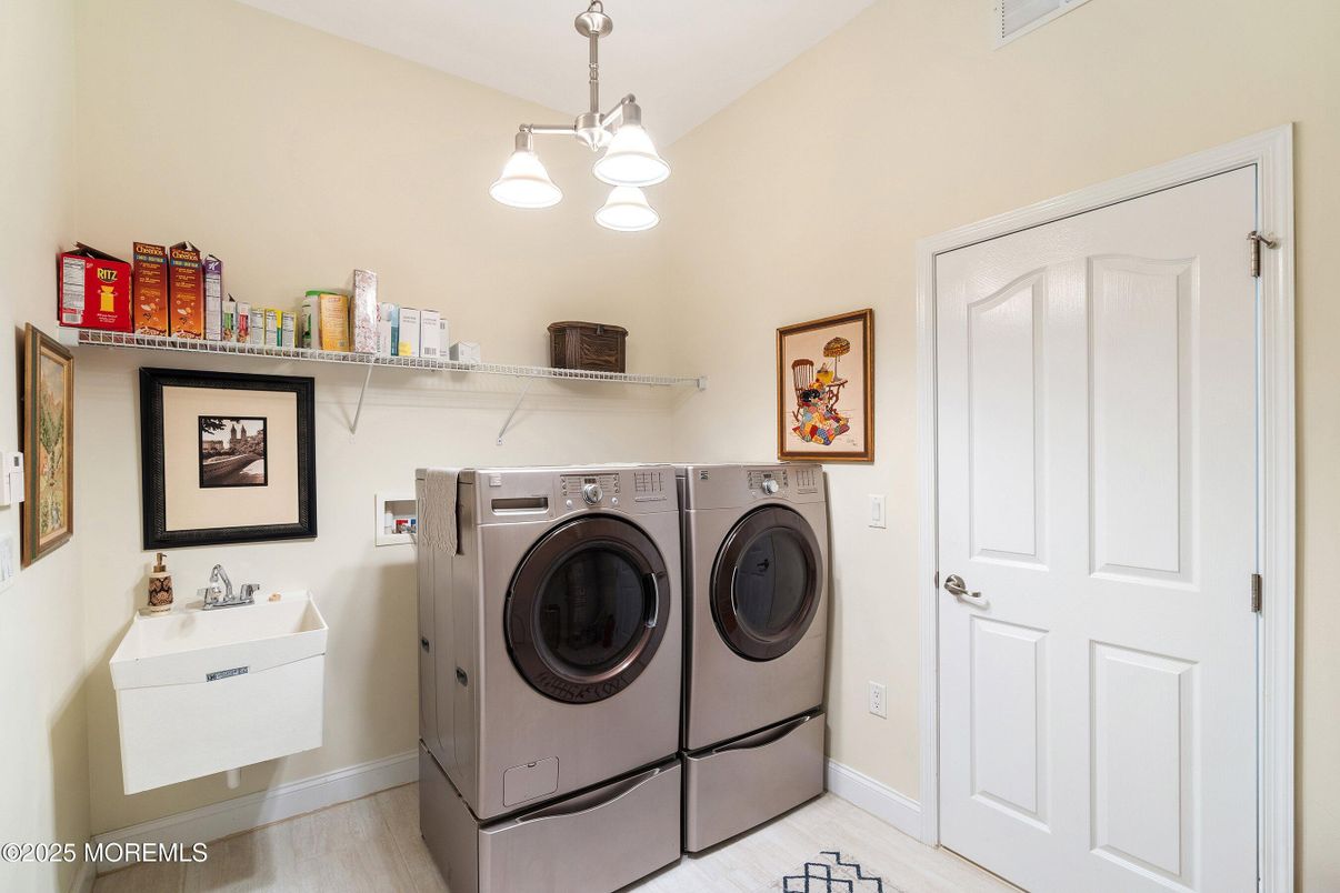 Interior, Pendant Lights, Washer