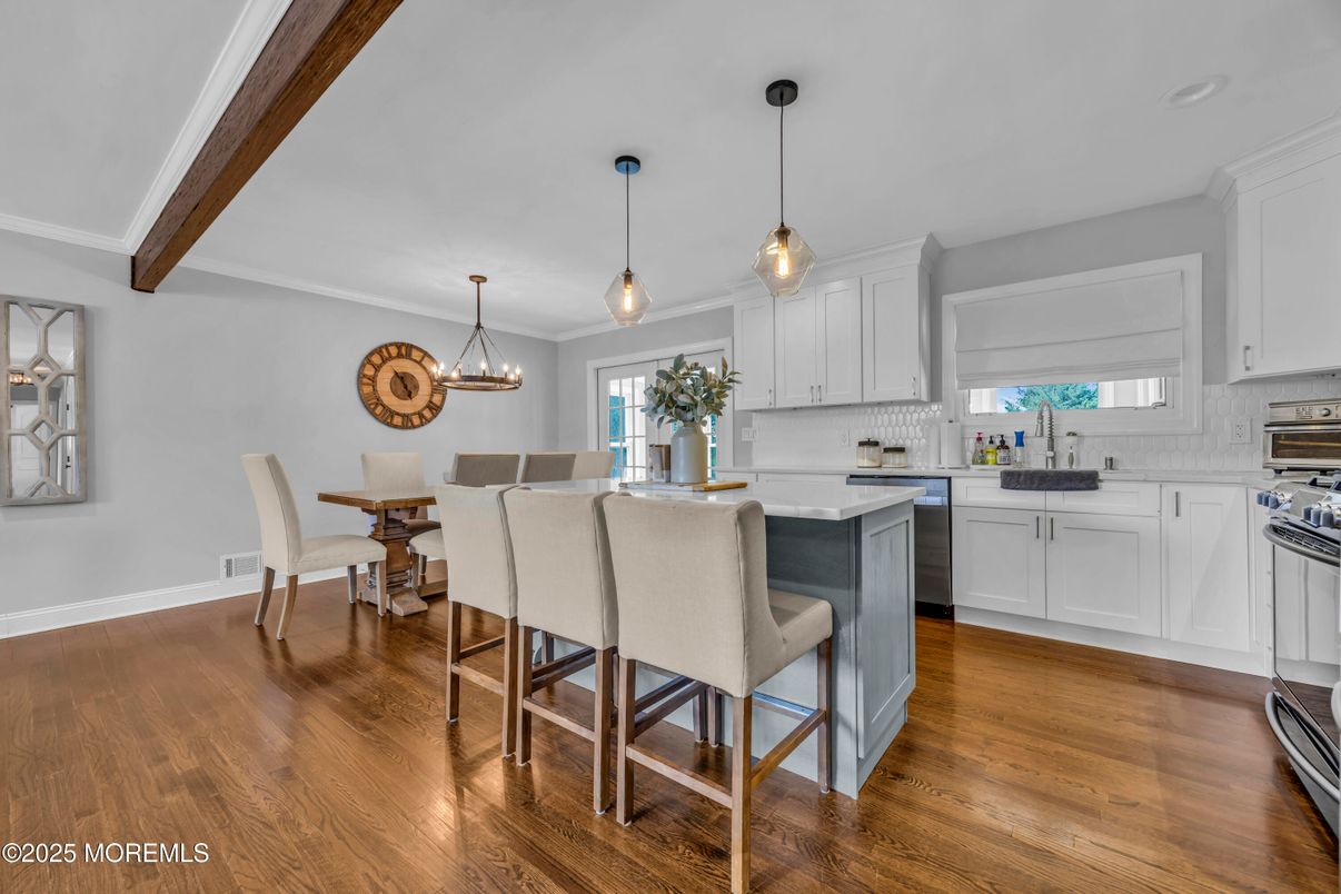 Dining room, Interior, Kitchen, Pendant Lights, Stainless Steel Appliances, Wooden Beams, Wood Texture Flooring