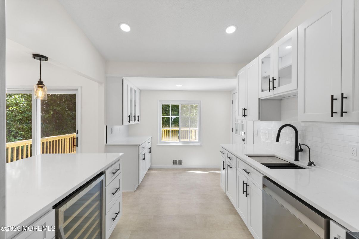Interior, Kitchen, Pendant Lights, Recessed Lighting