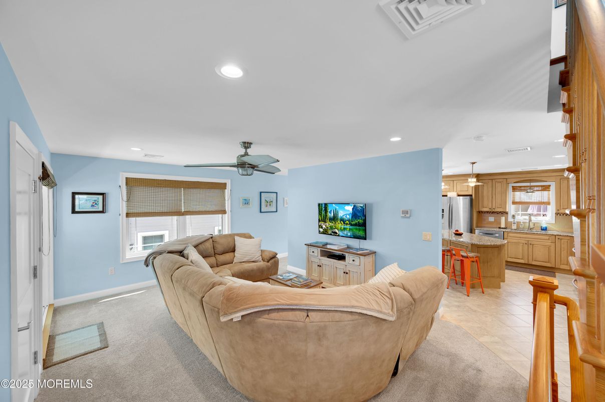 Interior, Kitchen, Living room, Pendant Lights, Recessed Lighting