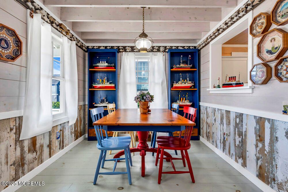 Dining room, Interior, Pendant Lights