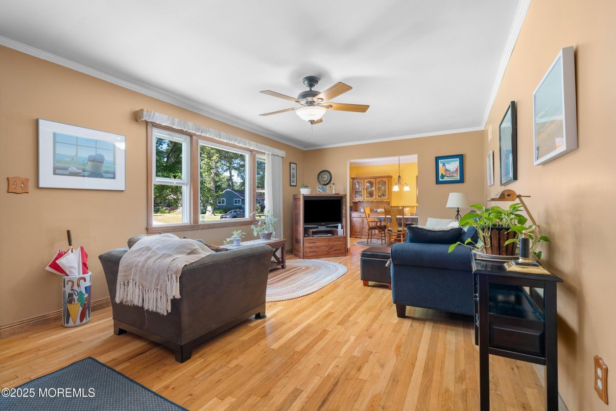 Dining room, Interior, Living room, Wood Texture Flooring