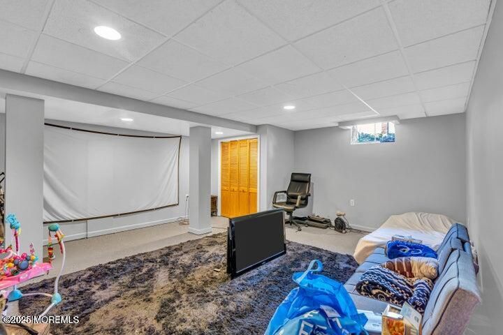 Fitness Equipment, Interior, Recessed Lighting