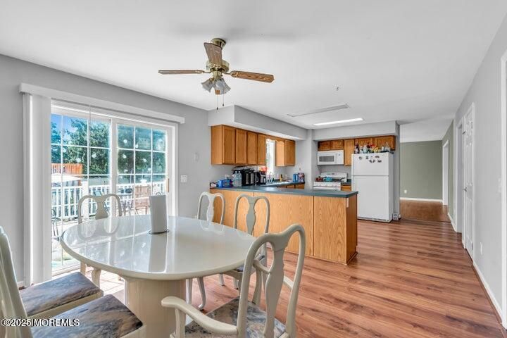 Dining room, Interior, Kitchen, Wood Texture Flooring