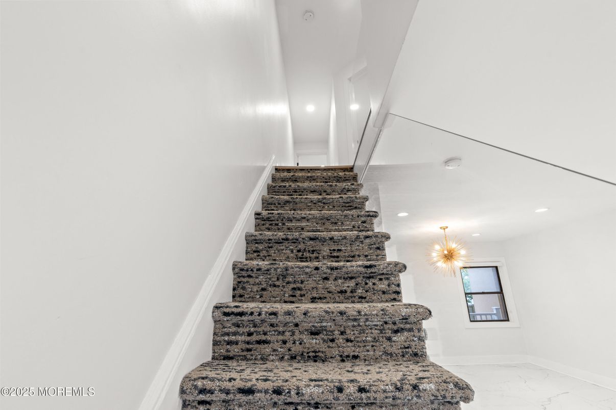 Chandelier, Interior, Marble, Recessed Lighting