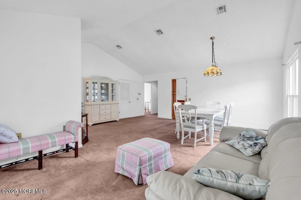 Dining room, Interior, Living room, Pendant Lights
