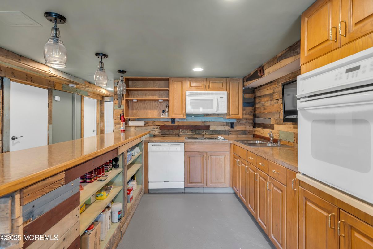 Interior, Kitchen, Recessed Lighting