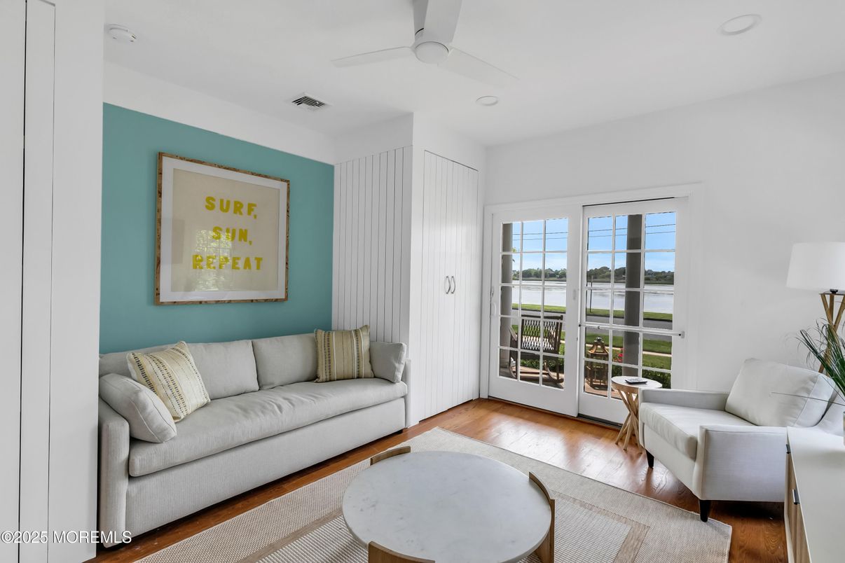 Interior, Living room, Water, Wood Texture Flooring