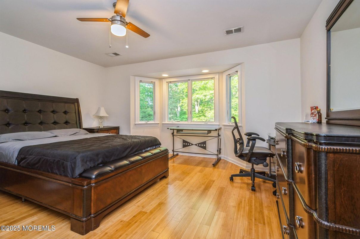 Bedroom, Home Office, Interior, Recessed Lighting, Wood Texture Flooring