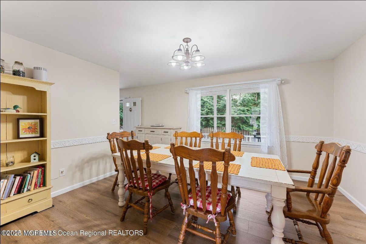Chandelier, Dining room, Interior, Wood Texture Flooring