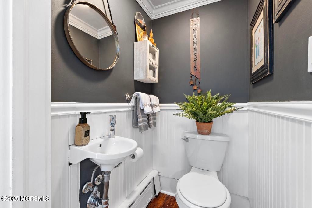 Bathroom, Interior, Wood Texture Flooring