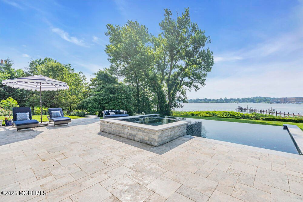 Exterior, Pool, Water