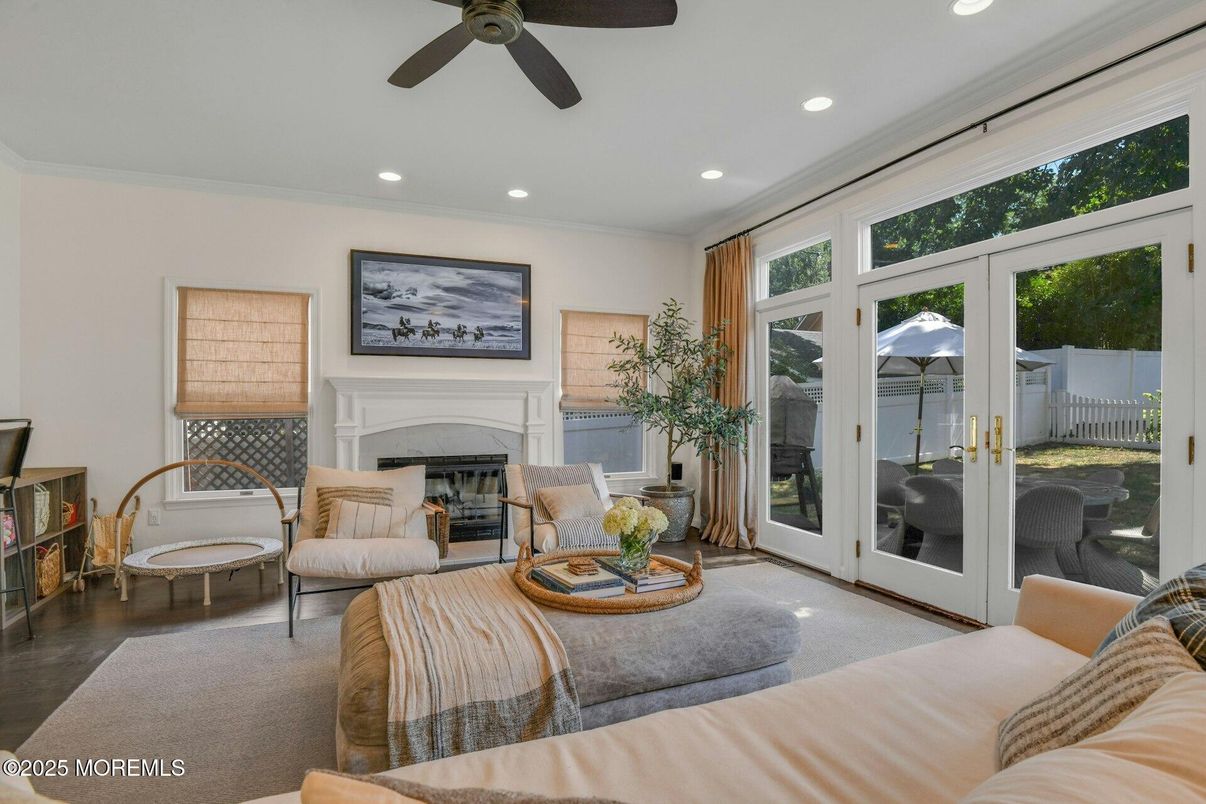 Fireplace, Interior, Living room, Recessed Lighting, Sun Room