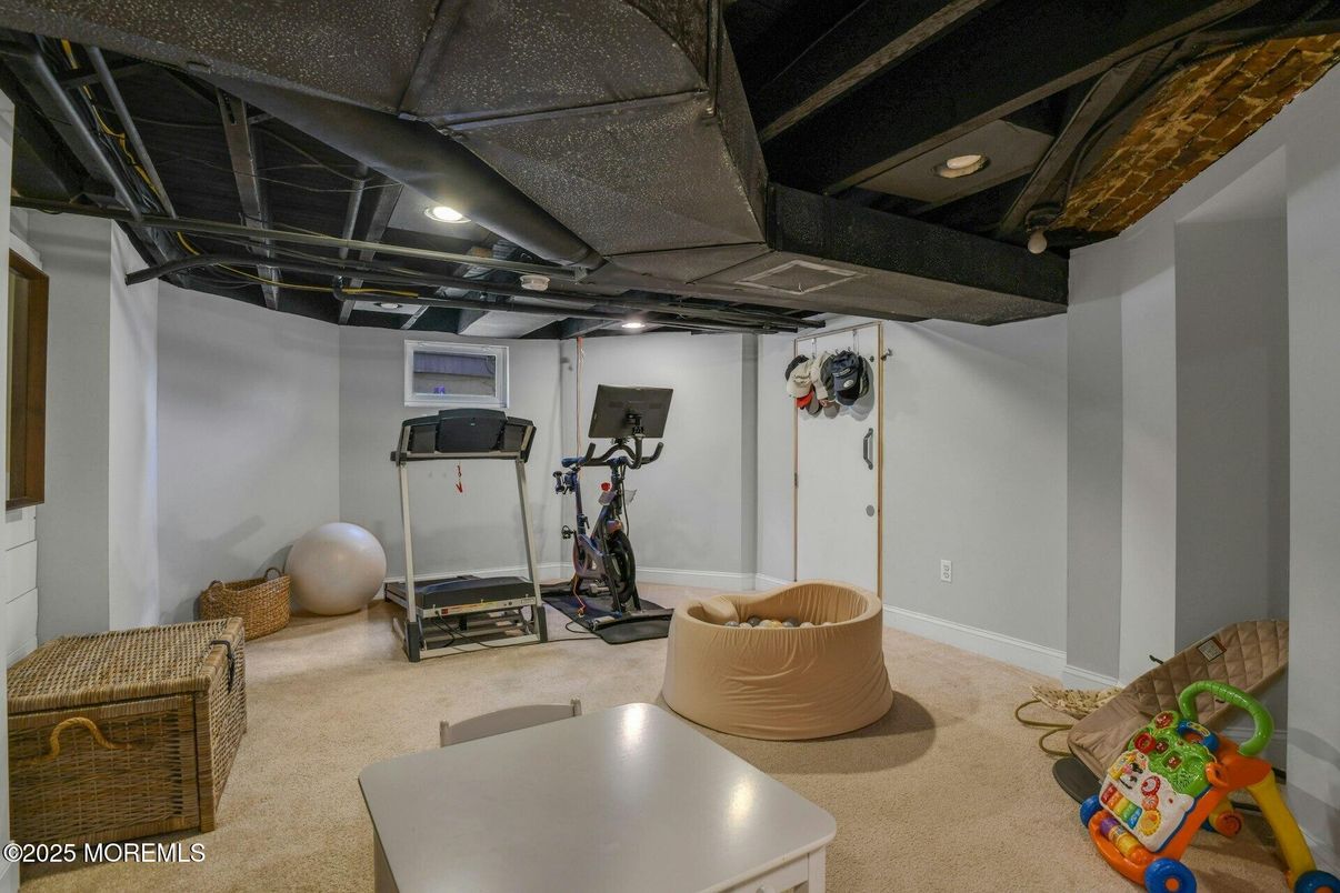 Fitness Equipment, Interior, Recessed Lighting