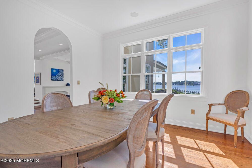 Dining room, Interior, Recessed Lighting, Water, Wood Texture Flooring