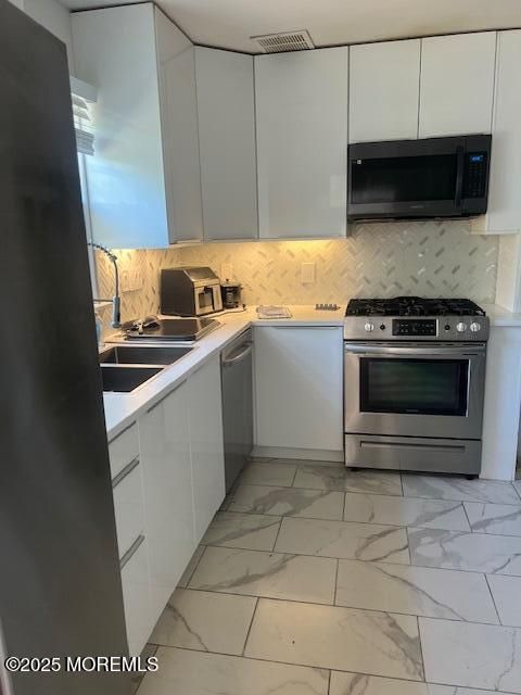 Interior, Kitchen, Marble, Stainless Steel Appliances