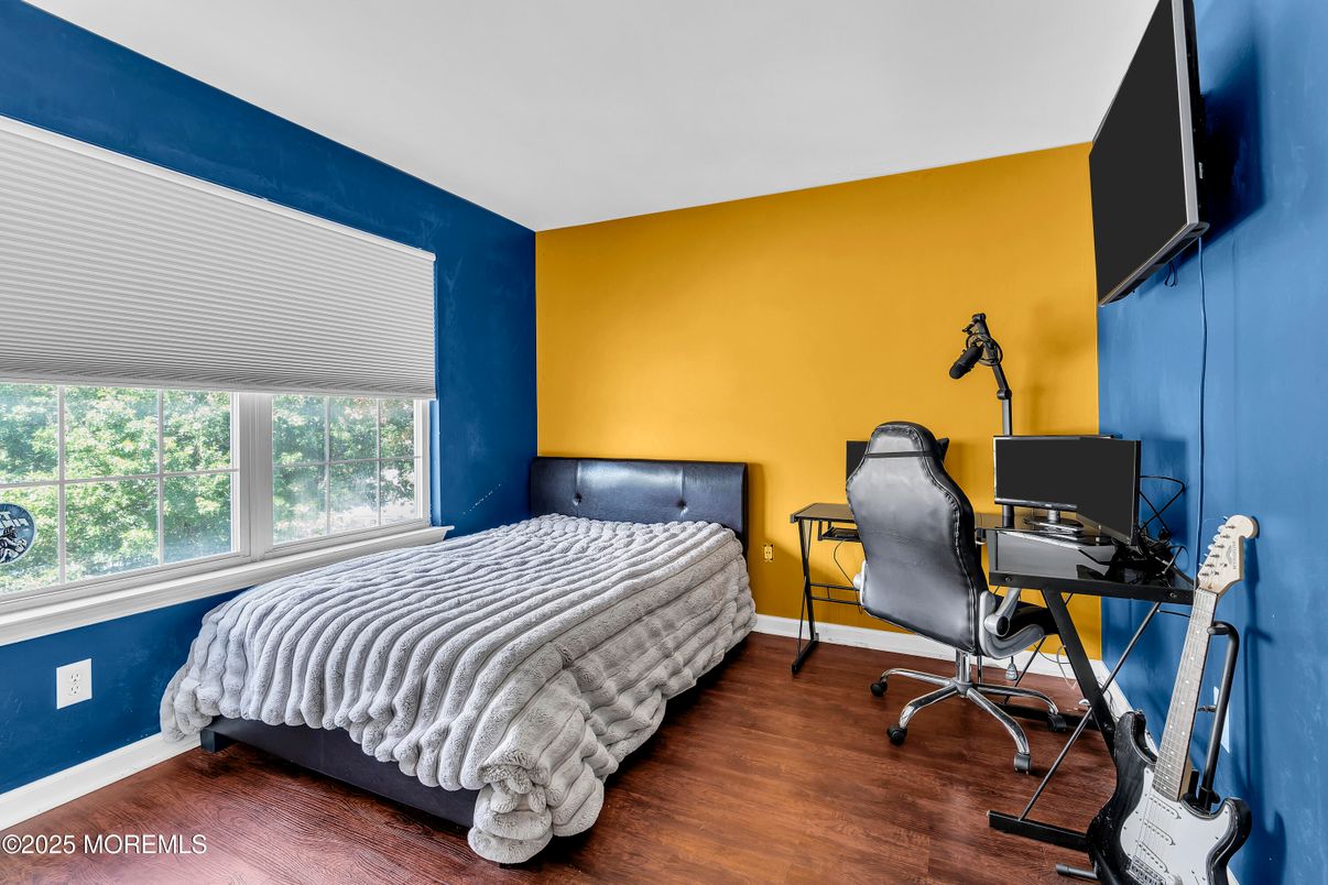 Bedroom, Home Office, Interior, Wood Texture Flooring