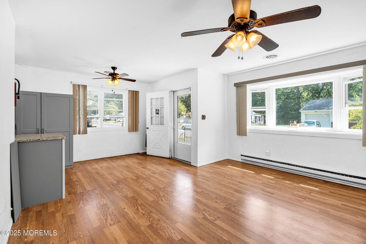 Empty room, Interior, Wood Texture Flooring