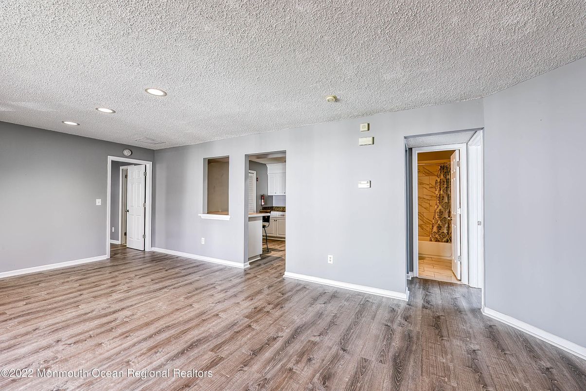 Empty room, Interior, Kitchen, Recessed Lighting, Wood Texture Flooring