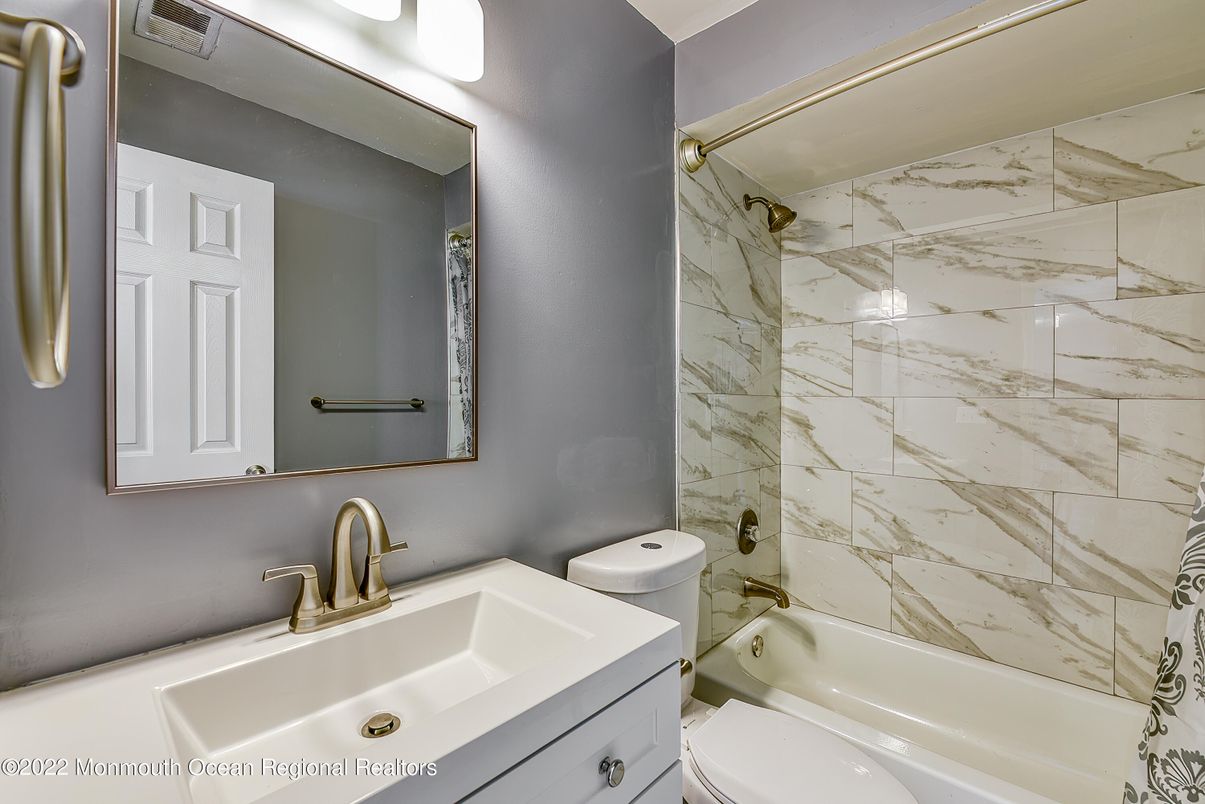 Bathroom, Interior, Marble Walls