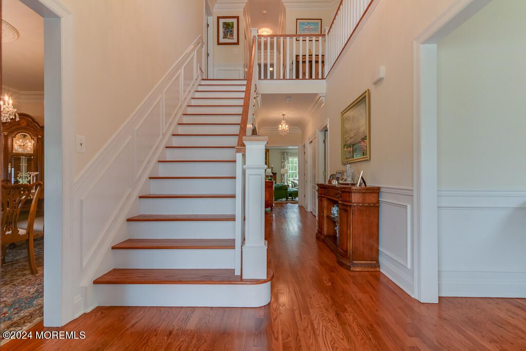 Chandelier, Interior, Wood Texture Flooring