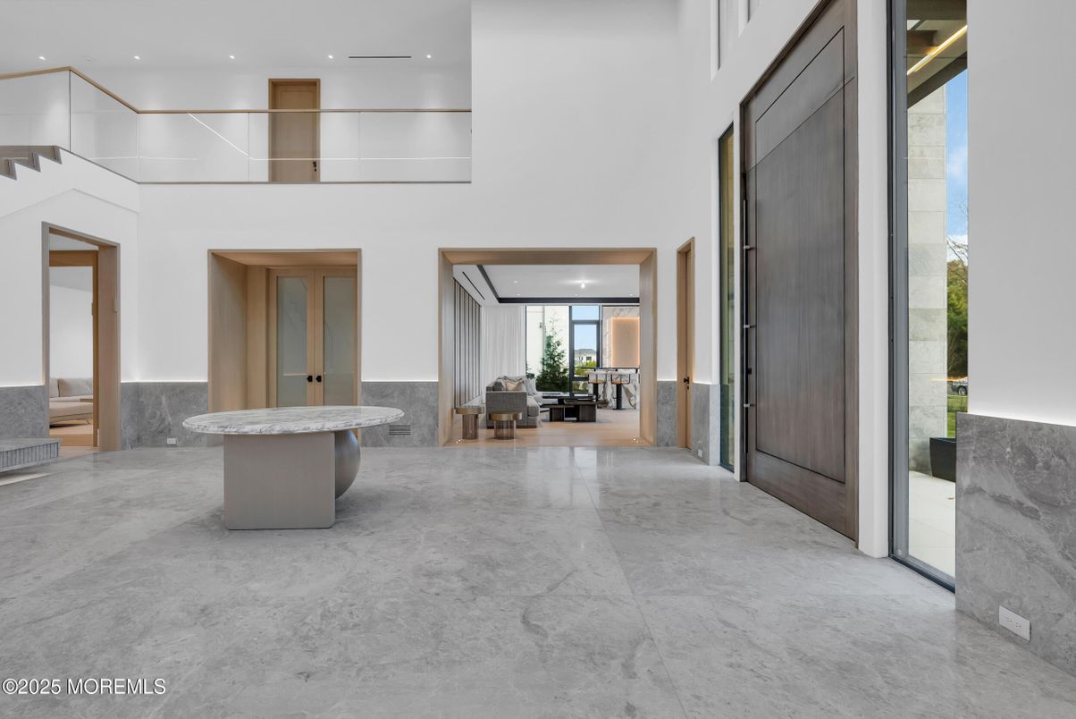 Interior, Marble, Recessed Lighting