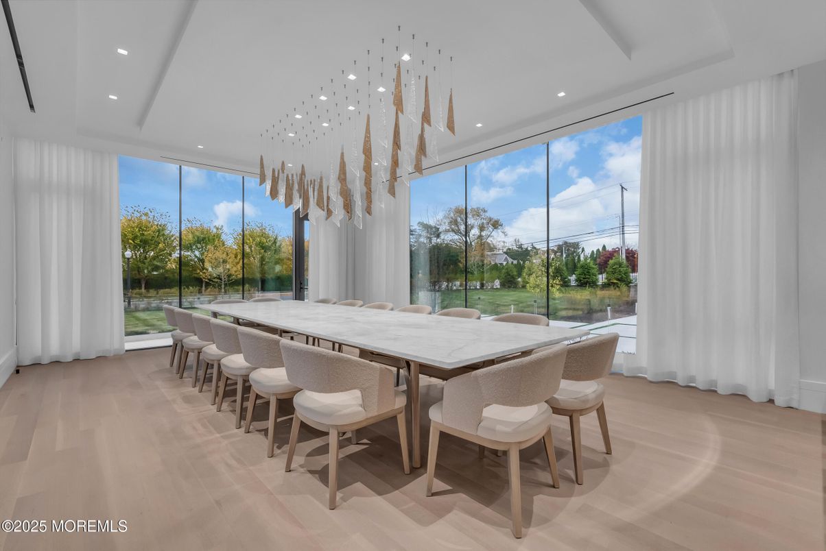 Dining room, Interior, Pendant Lights, Recessed Lighting, Wood Texture Flooring