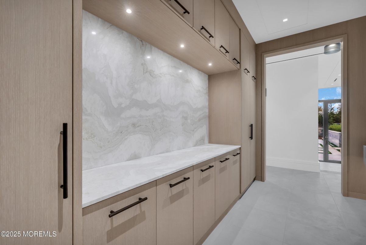 Interior, Marble Walls, Recessed Lighting, Water