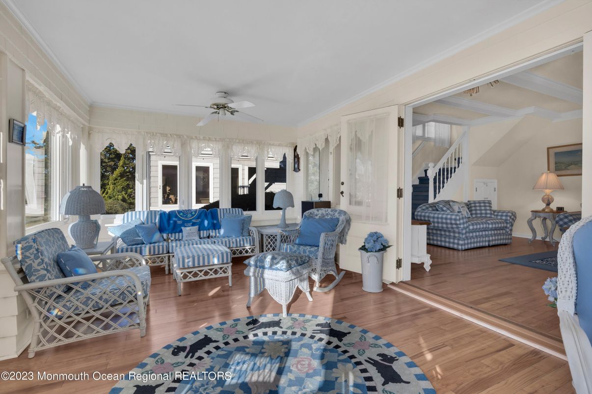 Interior, Living room, Sun Room, Wood Texture Flooring