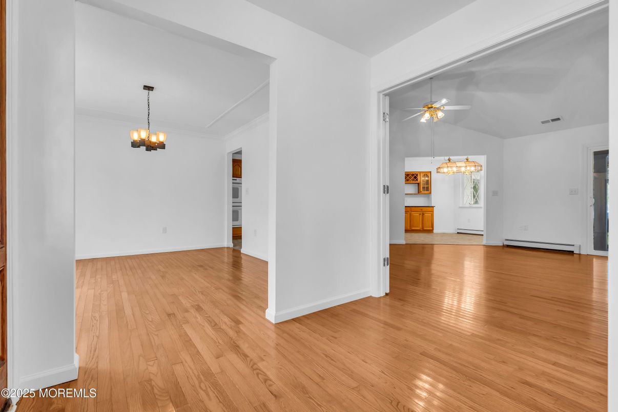 Chandelier, Empty room, Interior, Pendant Lights, Wood Texture Flooring