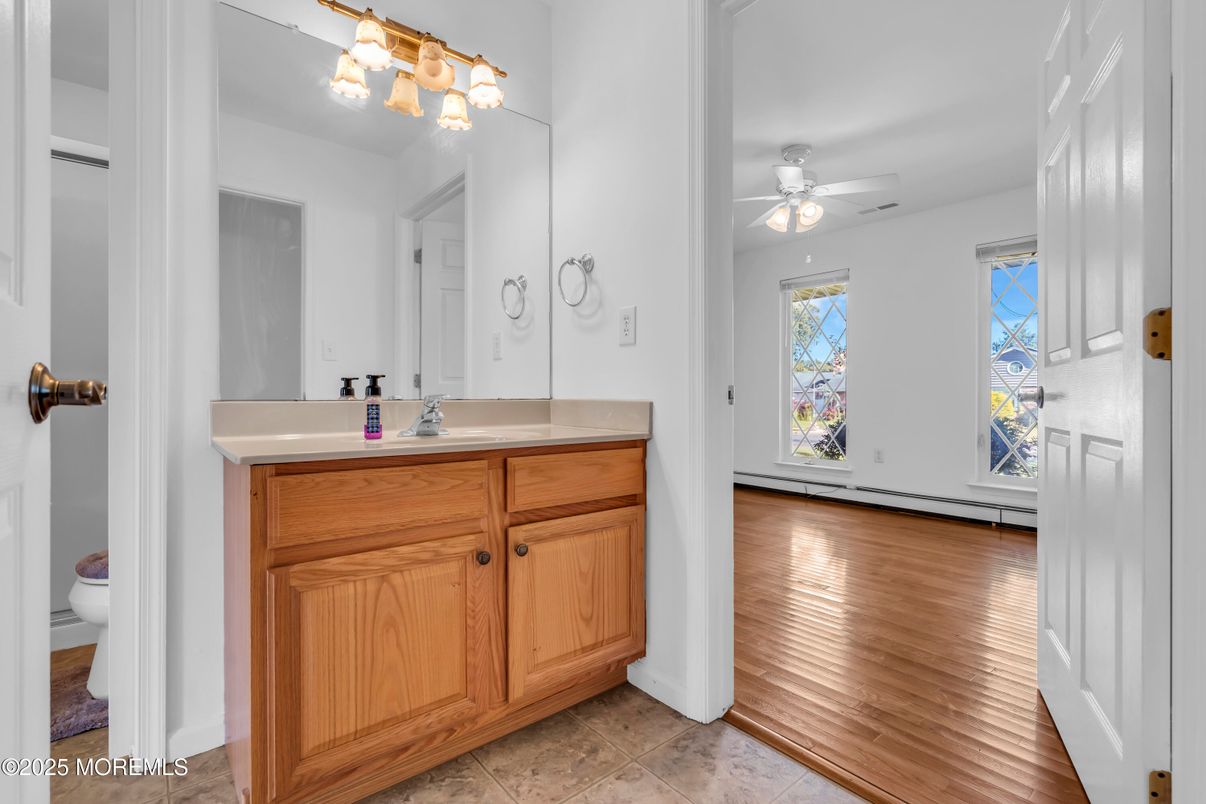 Bathroom, Interior, Wood Texture Flooring