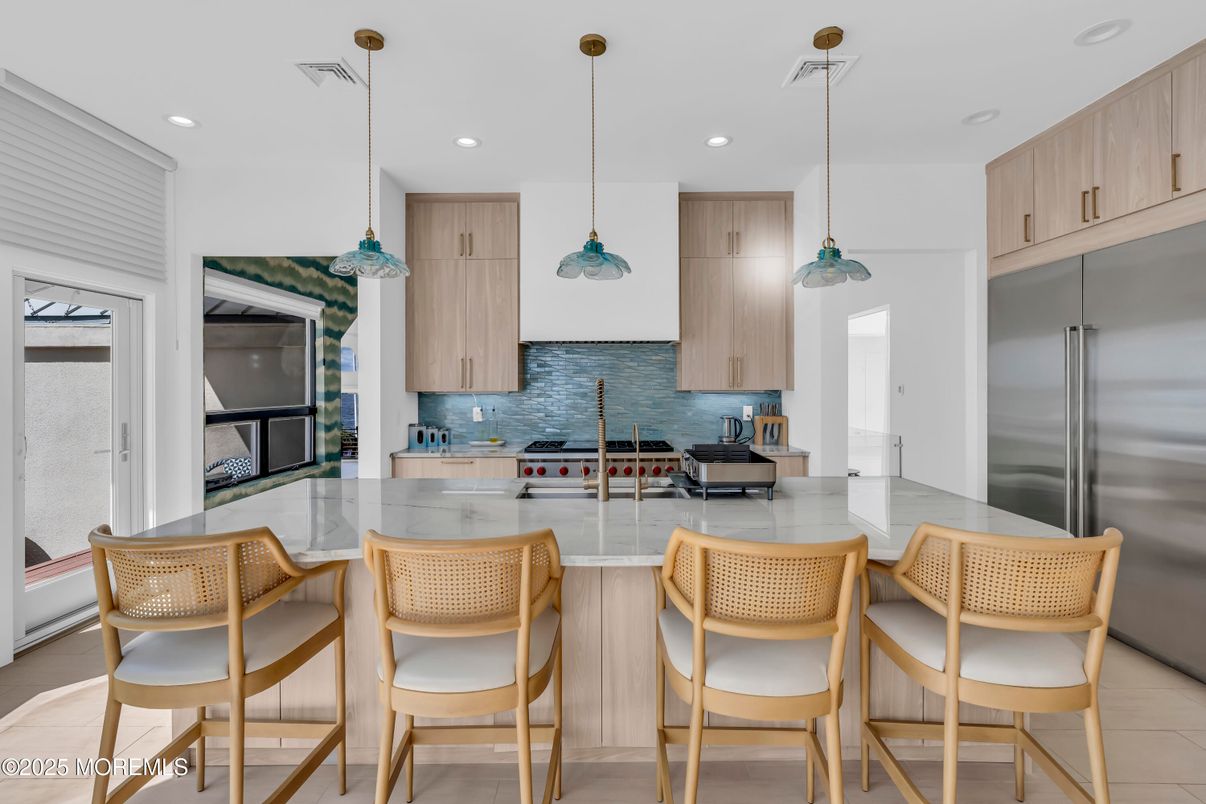 Interior, Kitchen, Pendant Lights, Recessed Lighting, Stainless Steel Appliances