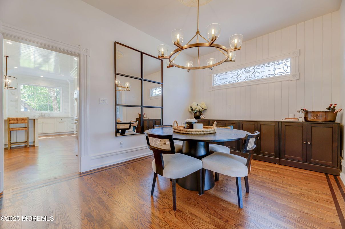 Chandelier, Dining room, Interior, Pendant Lights, Wood Texture Flooring