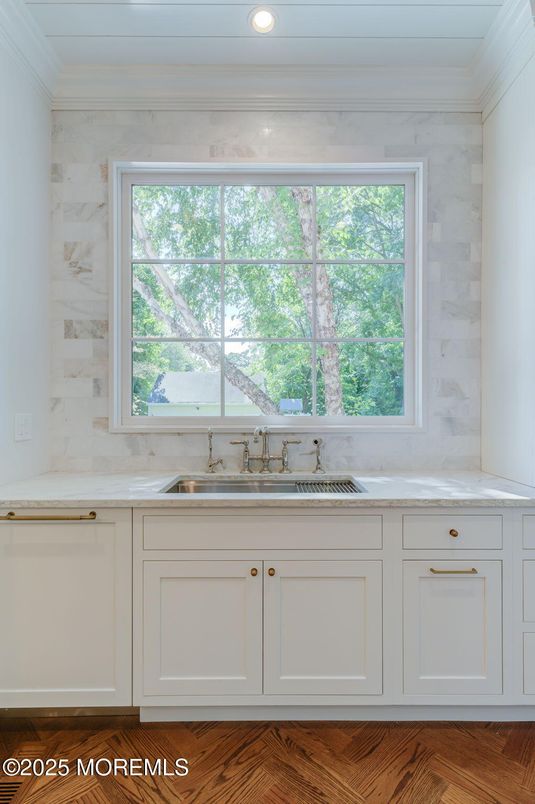 Interior, Kitchen, Marble Walls, Recessed Lighting, Wood Texture Flooring
