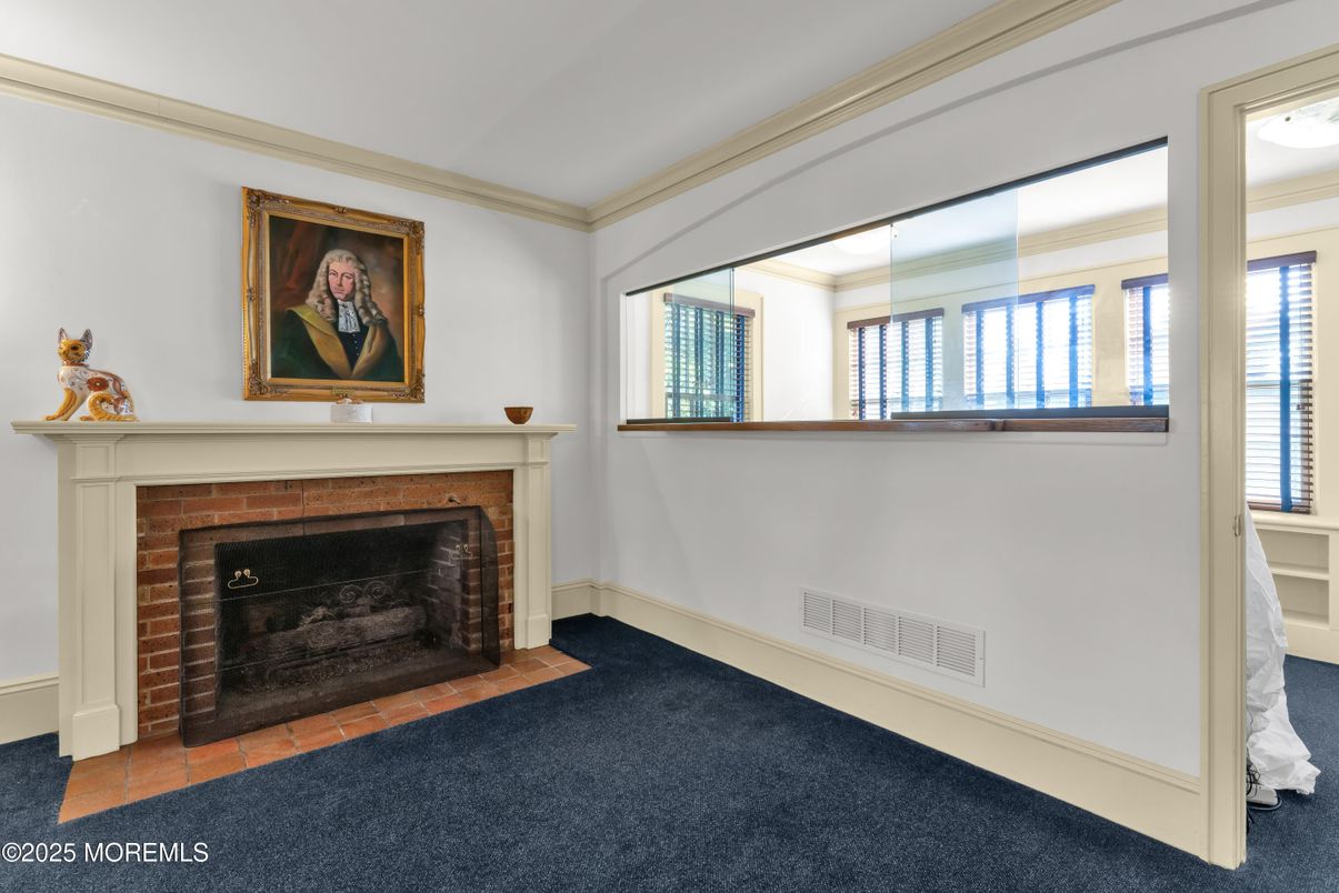 Empty room, Fireplace, Interior
