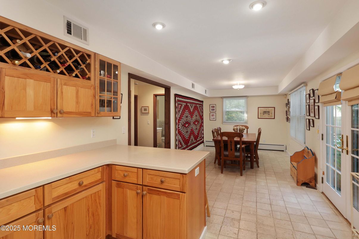Dining room, Interior, Recessed Lighting