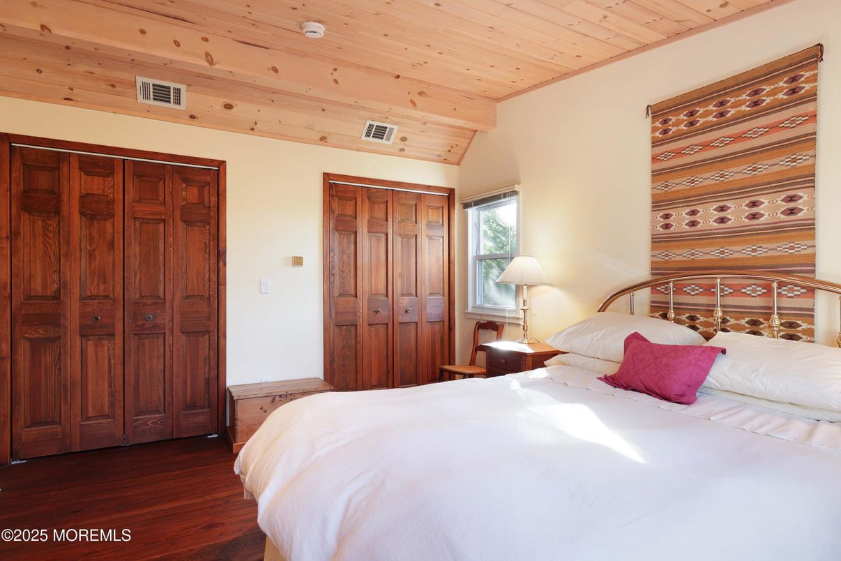 Bedroom, Interior, Wooden Ceilings, Wood Texture Flooring