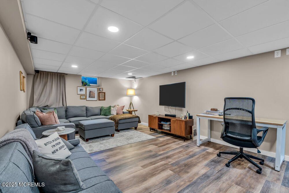 Home Office, Interior, Living room, Recessed Lighting, Wood Texture Flooring