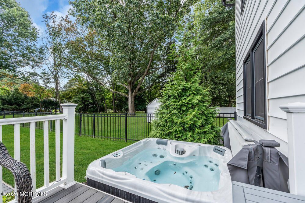 Exterior, Hot Tub