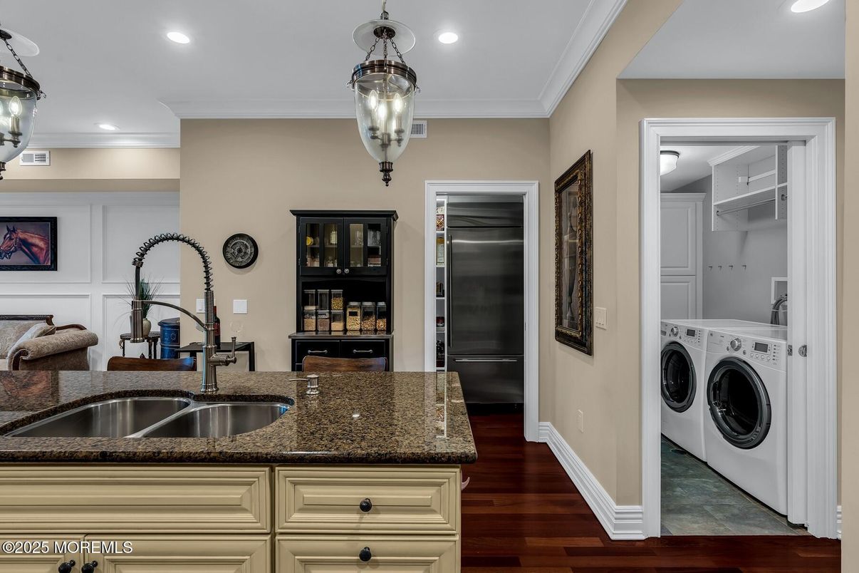 Interior, Pendant Lights, Recessed Lighting, Utility Closets, Washer, Wood Texture Flooring