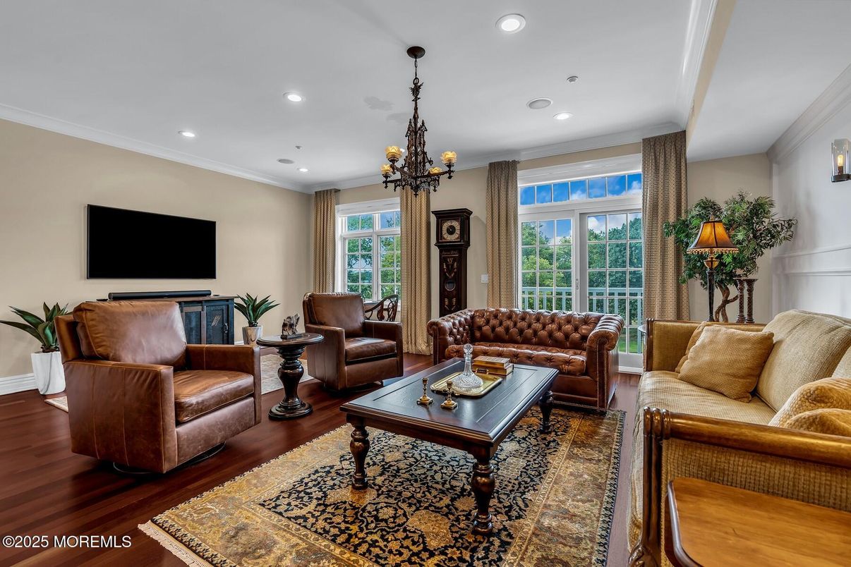 Chandelier, Interior, Living room, Recessed Lighting, Wood Texture Flooring