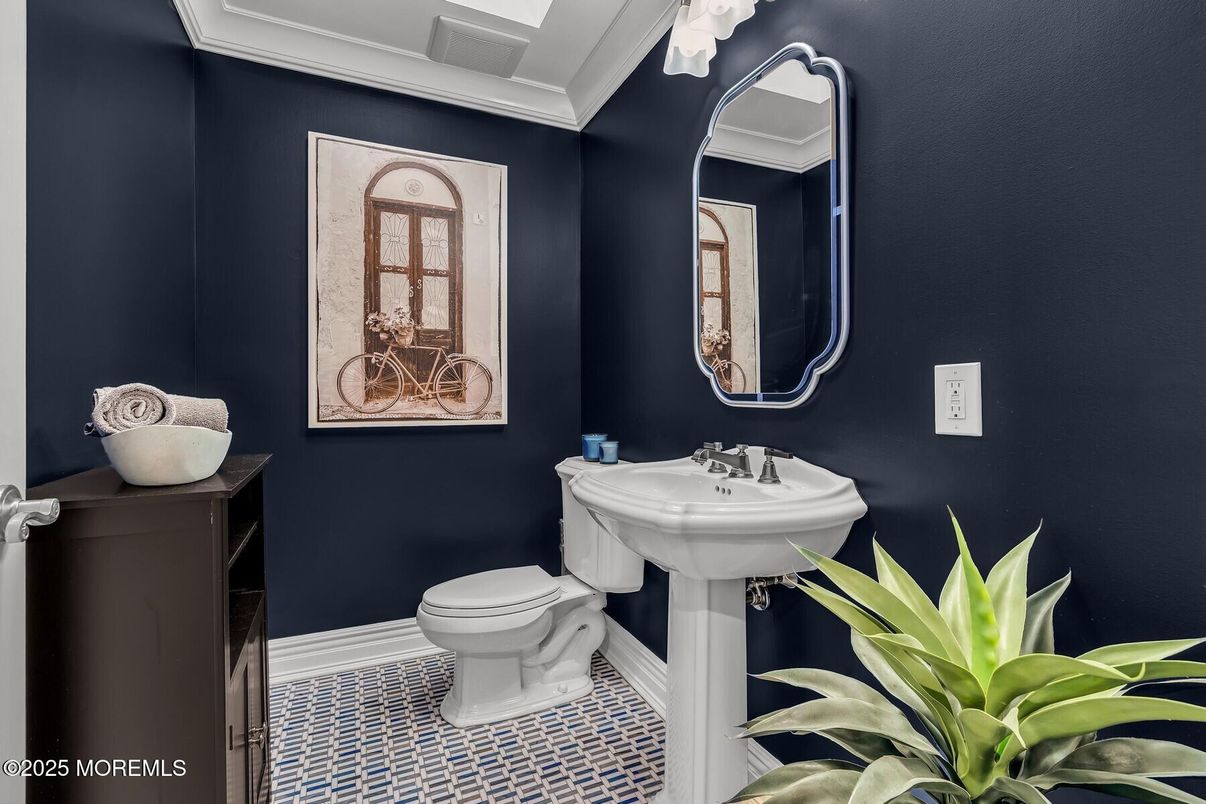 Bathroom, Interior
