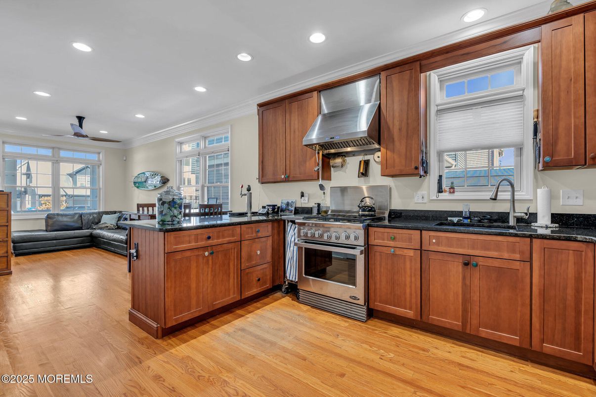 Interior, Kitchen, Living room, Recessed Lighting, Stainless Steel Appliances, Wood Texture Flooring